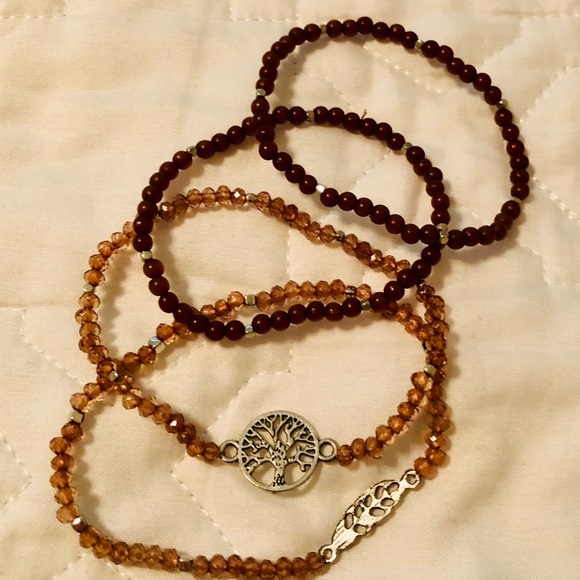 Bracelets - Picture 8 of 8